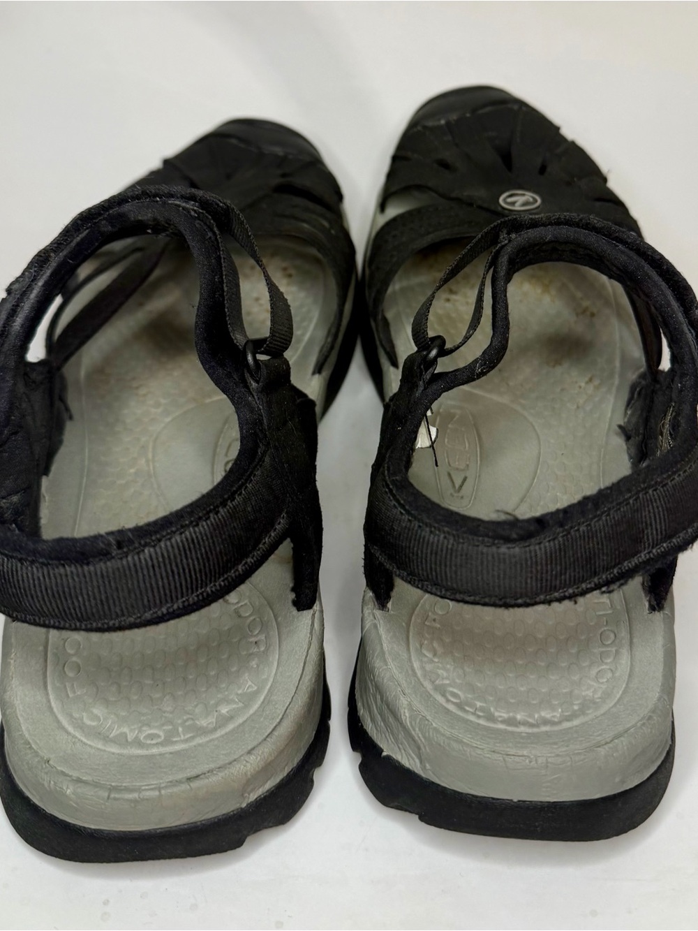 KEEN Rose Sandals Women Sz 10 Black Grey Water Hiking Sport Shoes 1008783 LYN - Picture 6 of 12